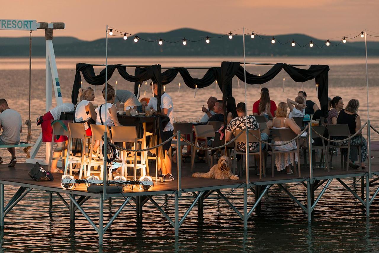 Sunset Resort - Lakeside Boutique Apartments Fonyód 외부 사진