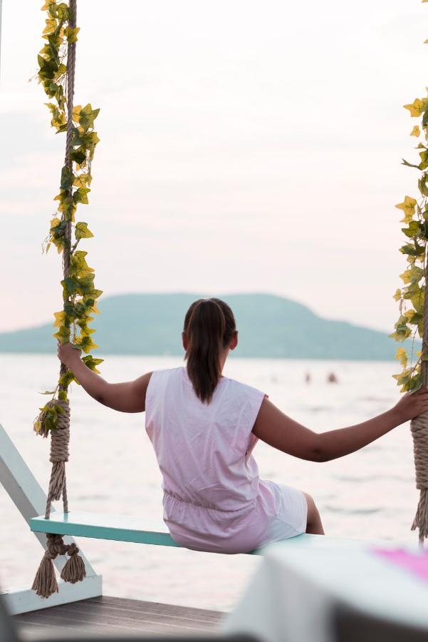 Sunset Resort - Lakeside Boutique Apartments Fonyód 외부 사진