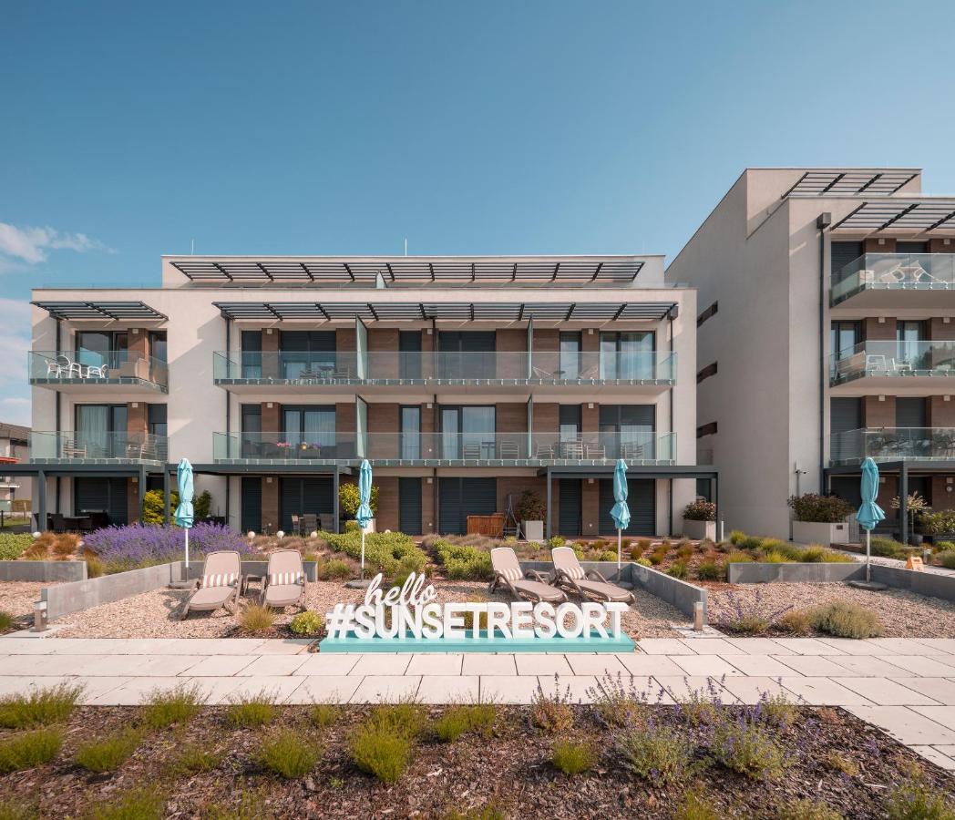 Sunset Resort - Lakeside Boutique Apartments Fonyód 외부 사진